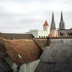 Отель Chin-chin Ehemals Bohemian Регенсбург