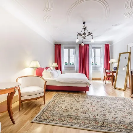 Chin-chin Ehemals Bohemian 4* Regensburg