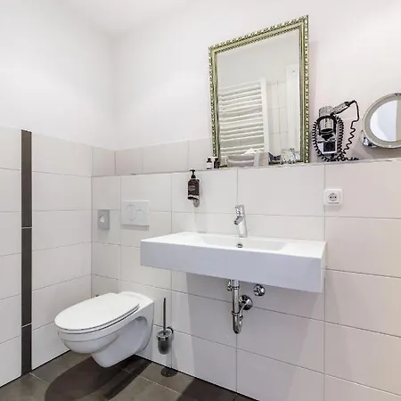 Hotel Chin-chin Ehemals Bohemian 4*