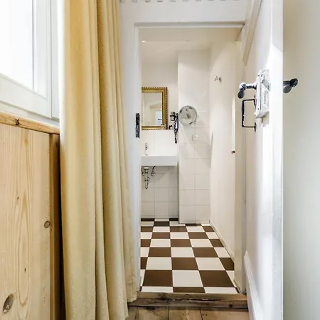 Chin-chin Ehemals Bohemian 4* Regensburg
