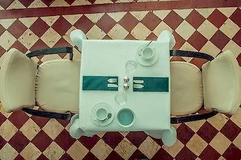 Chin-chin Ehemals Bohemian Регенсбург