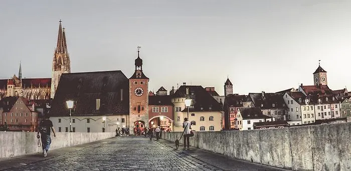 Отель Chin-chin Ehemals Bohemian Регенсбург